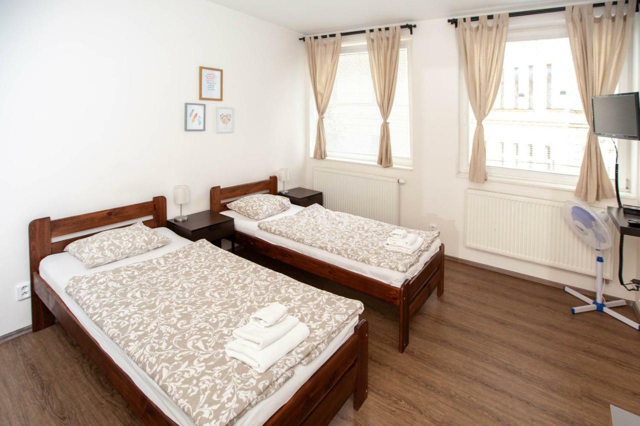 Zizkov Cosy Studio Apartments ปราก ภายนอก รูปภาพ