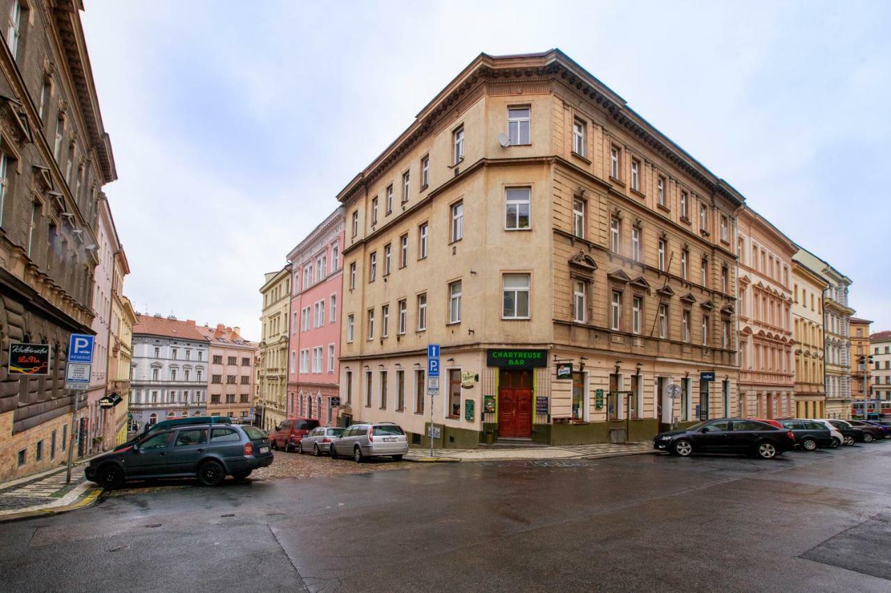 Zizkov Cosy Studio Apartments ปราก ภายนอก รูปภาพ