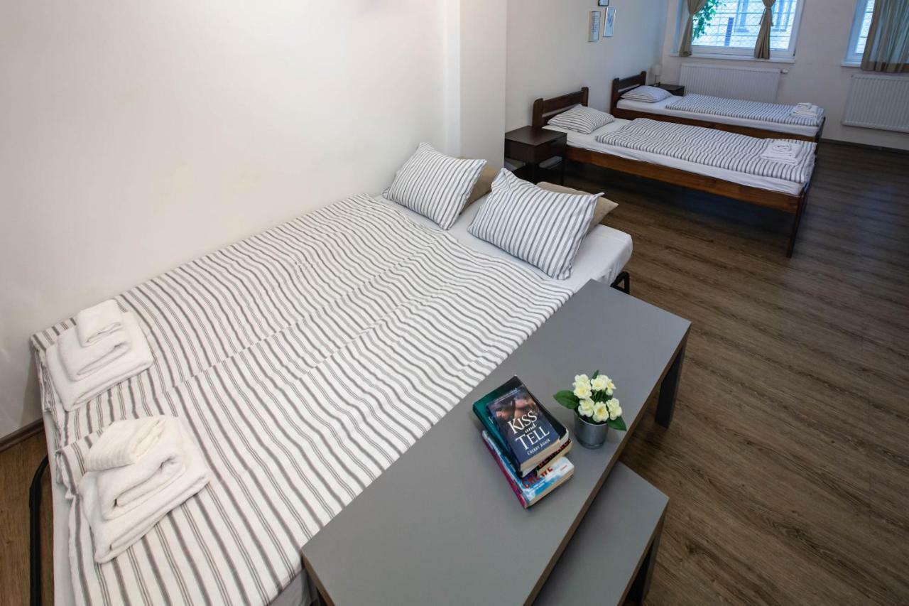 Zizkov Cosy Studio Apartments ปราก ภายนอก รูปภาพ